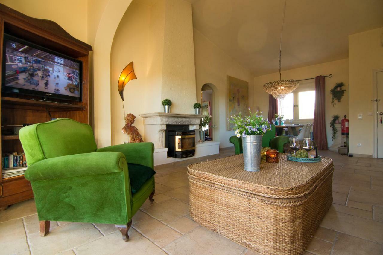Villa Yvonne,Private Pool,Private Parking 1,7 Km From The Beatch Albufeira Ngoại thất bức ảnh